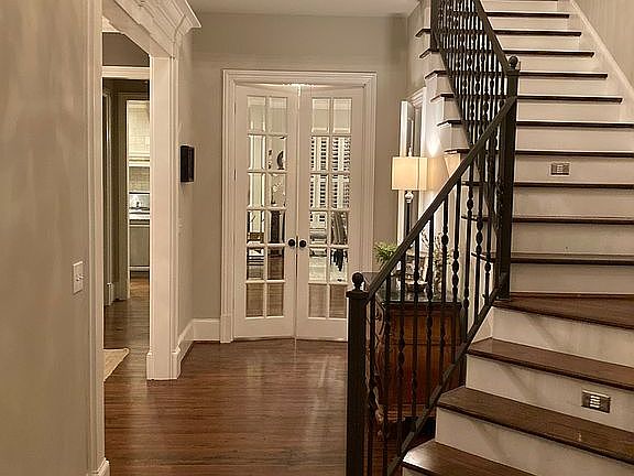 5th image of 507 Founders Park Ln