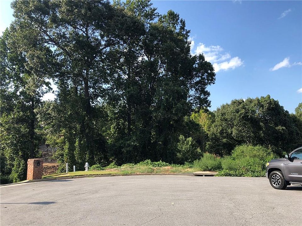 2nd image of 240 Macland Dr Lot 0