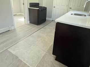 591 S 19th St #2C, Newark, NJ 07103