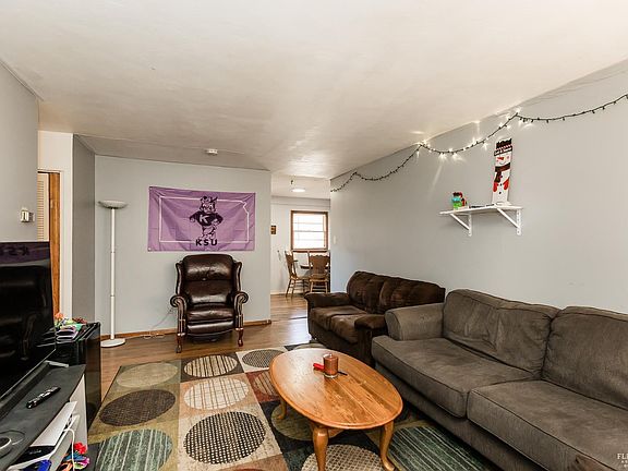 5th image of 1415 Hartford Rd