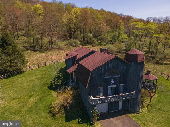 1518 Elk Run Rd, Gaines, PA 16921