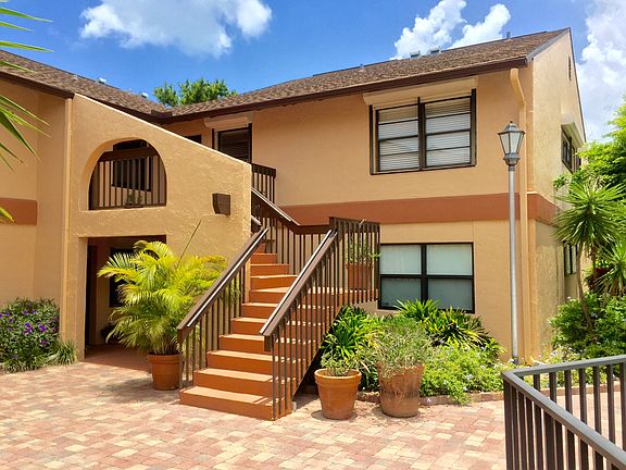 5th image of 4300 Belair Ln APT 2