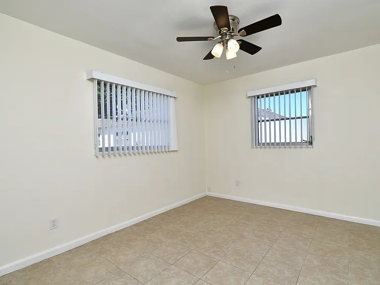44 Tangelo Ct — Photo 29