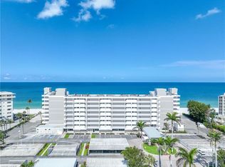 3443 Gulf Shore Blvd N APT 707, Naples, FL 34103