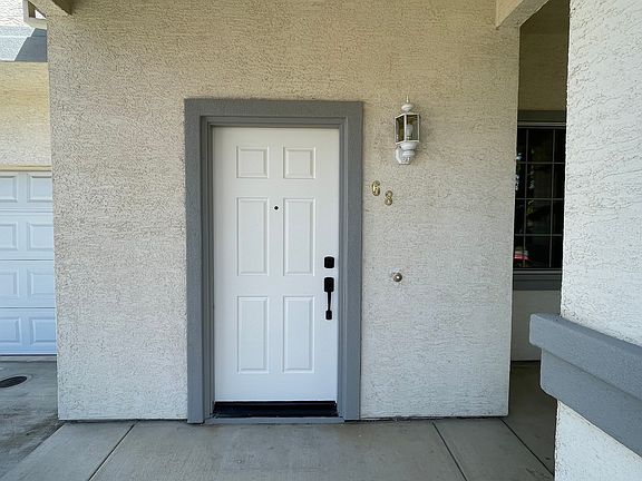 3rd image of 68 White Birch Ct