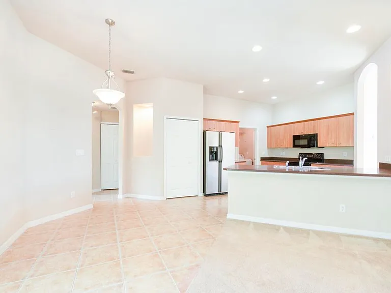 6802 Stoneheath Ln — Photo 6