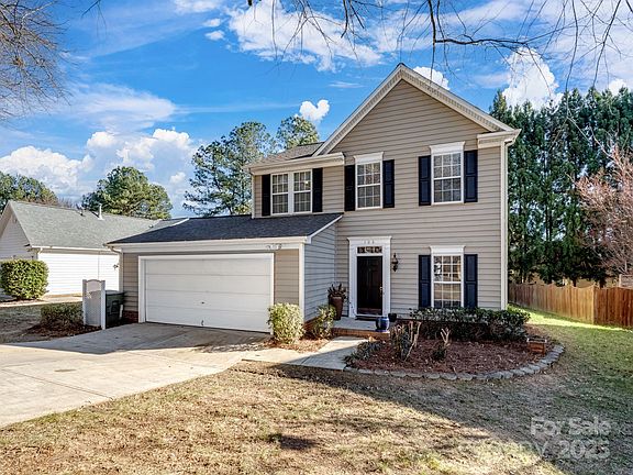 2nd image of 106 Rolling Stone Ct