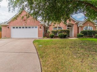 7 Richmond Ct, Mansfield, TX 76063