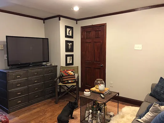 Rented by Lang Realty LLC | media 25