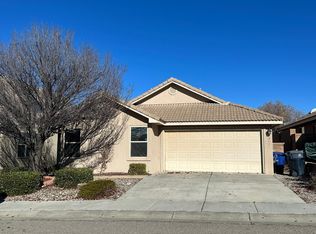 7201 Dancing Eagle Ave NE, Albuquerque, NM 87113