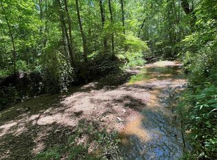 423 Club Cir NE, Valdese, NC 28690