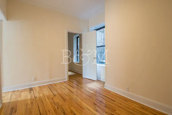 Rented by Brick&Mortar | media 31