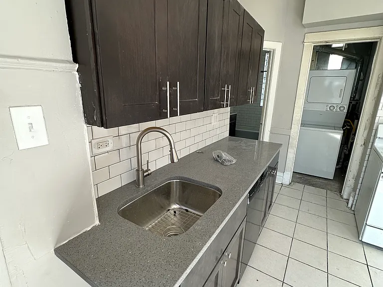 3654 W Schubert Ave #2 — Photo 5