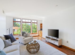 2335 NW Raleigh St UNIT A335, Portland, OR 97210