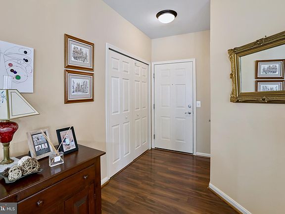 2nd image of 11575 Cavalier Landing Ct Unit 304