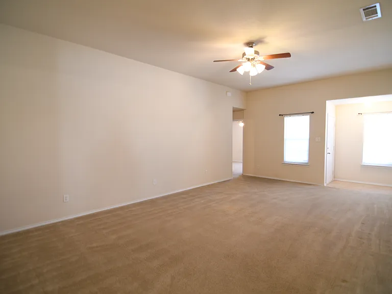 7207 Freedom Dr — Photo 8