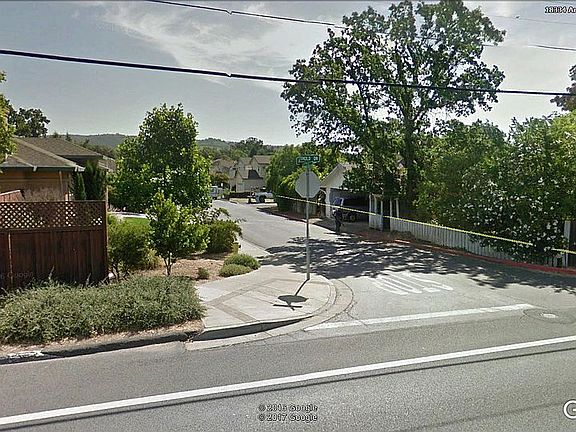 3rd image of 18350 Arnold Dr