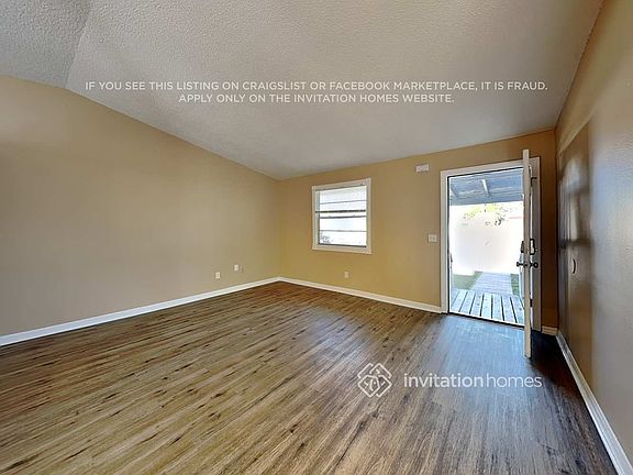 3rd image of 7509 N Saint Peter Ave