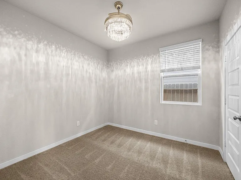5547 Madden Ln — Photo 13