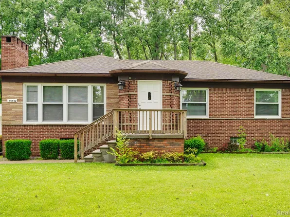 14442 Buck St, Taylor, MI 48180