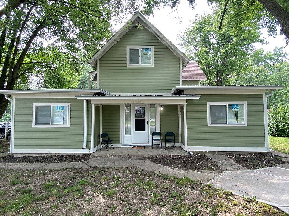 1st image of 1807 Raible Ave