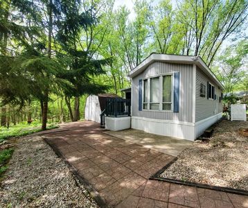 495 Sunset Circle, Edgerton, WI, 53534