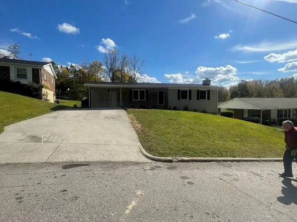 175 Westmore Dr, Danville, VA 24541