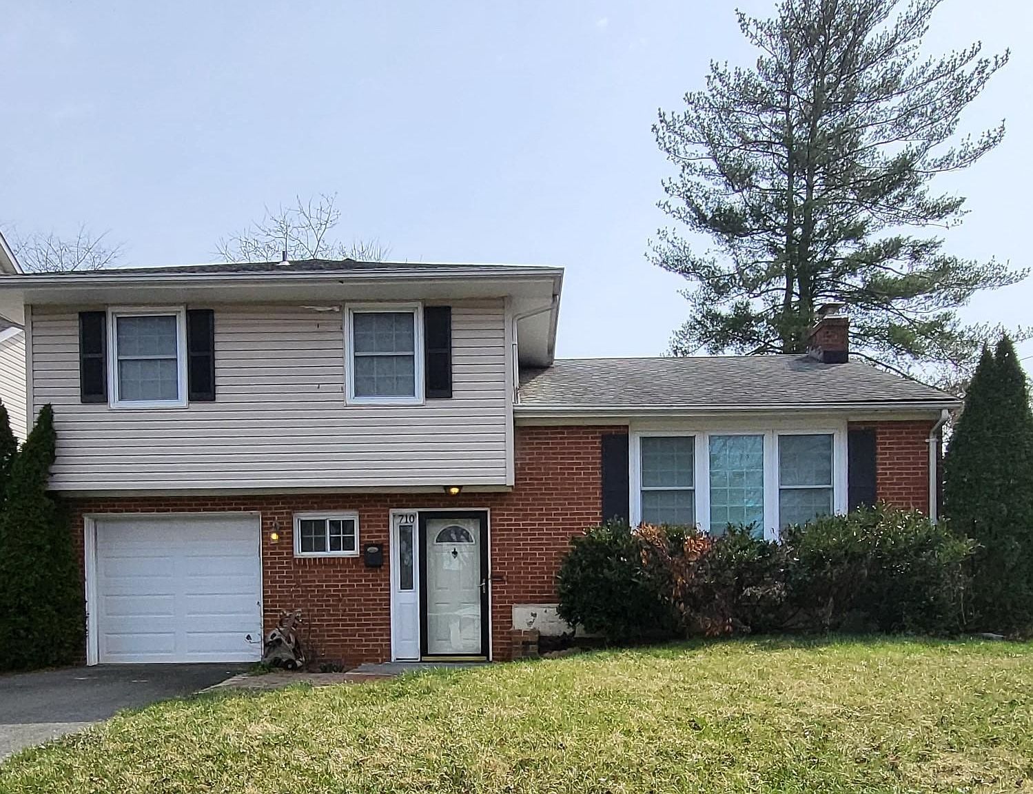 710 Wirt St SW, Leesburg, VA 20175 Zillow