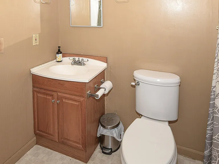 19 Baker Cir — Photo 39