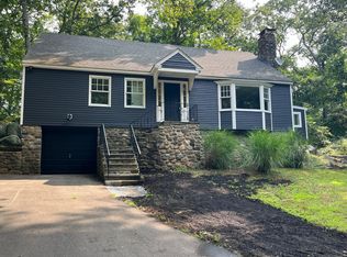 94 Old Nod Rd, Clinton, CT 06413