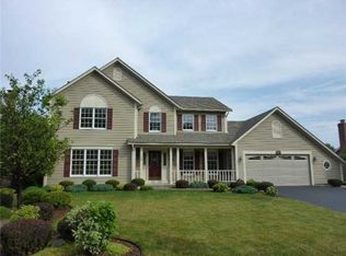 159 Scotch Pine Dr, Rochester, NY 14616