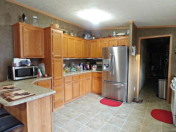 5th image of 46204 Worlington Dr