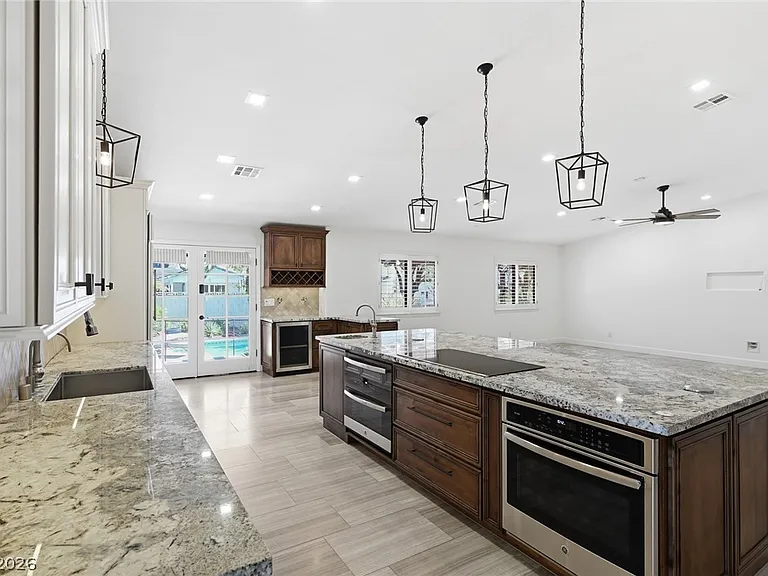1410 S Monte Cristo Way — Photo 13