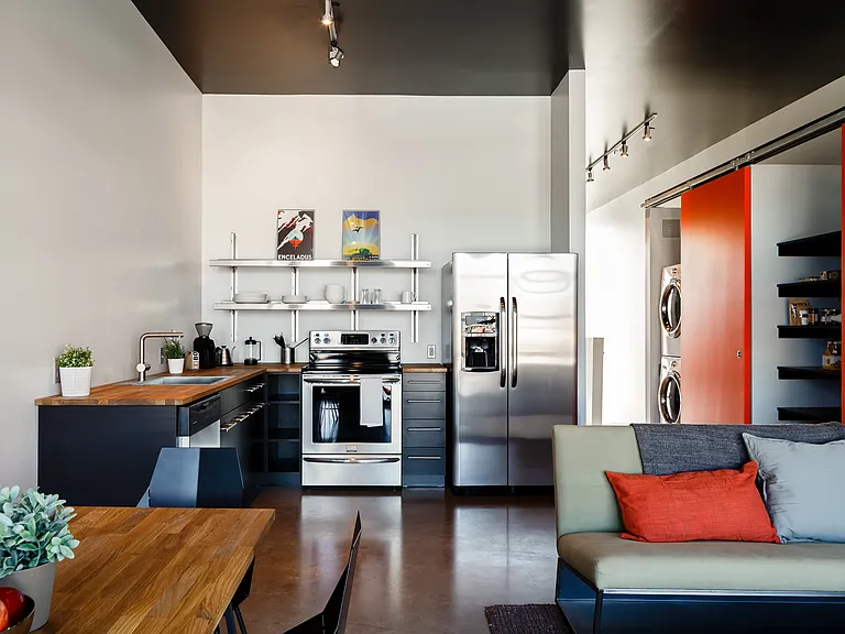 Freight Residences — Photo 8