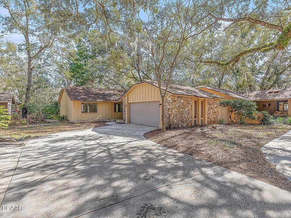 1st image of 38 Snaresbrook Ct