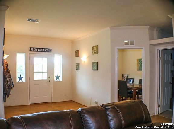5th image of 2330 Private Road 233