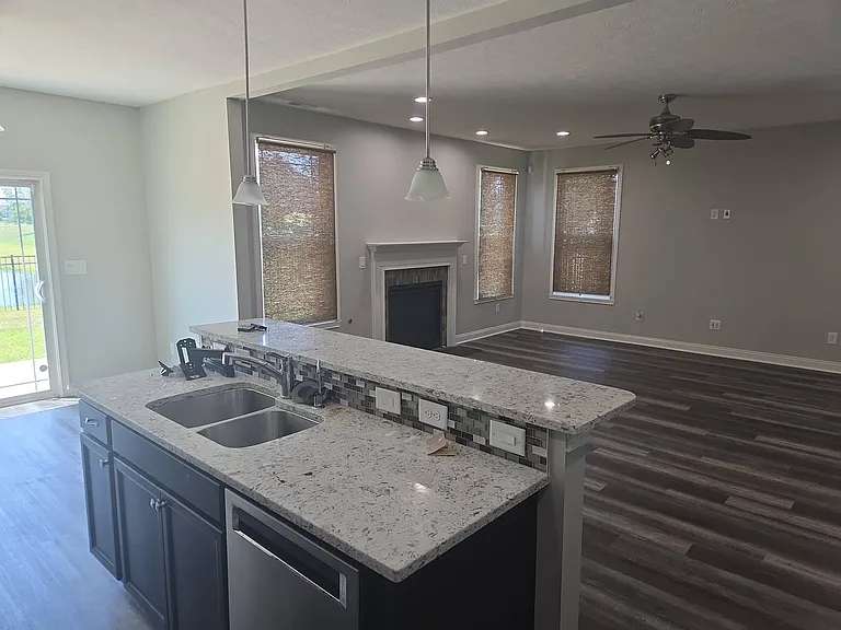 6323 Burgin Dr — Photo 11
