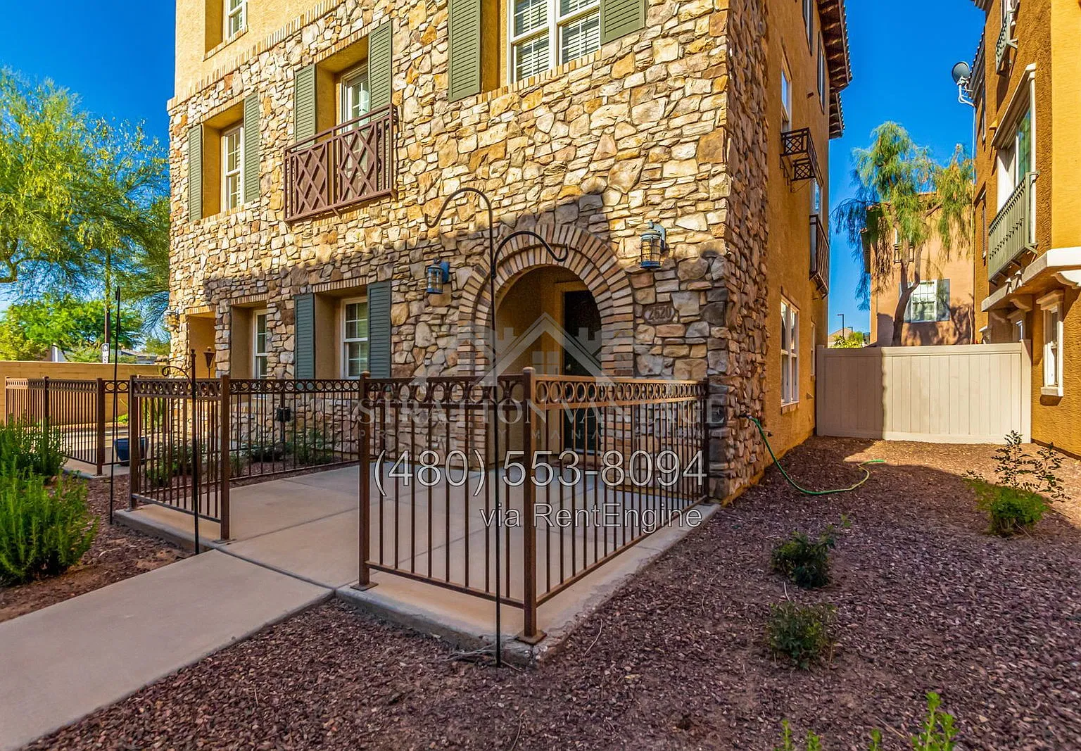 3 bed, 2.5 bath, 1625 sqft, $2,300 — Photo 3