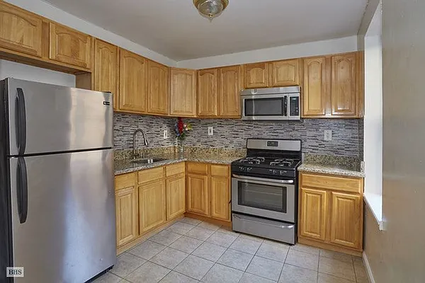 Sold by Brown Harris Stevens | media 16