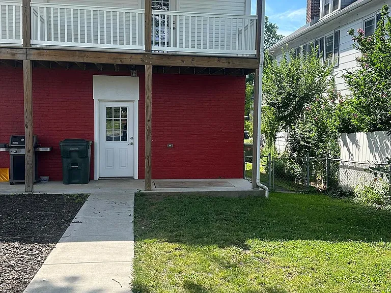 29 Belview Ave — Photo 17
