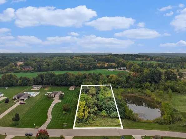 Lindsey Rd, Jackson, MI 49201