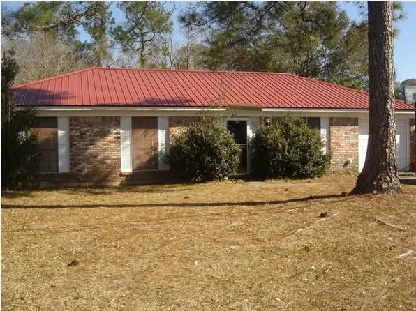 446 Scott Dr, Saraland, AL 36571