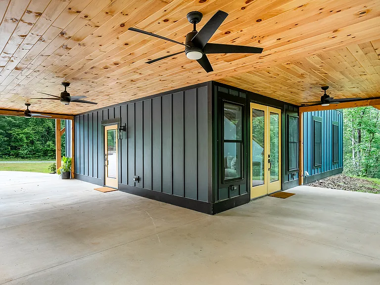 1278 Academy Rd — Photo 27