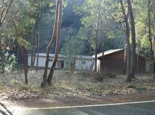 1820 W Jones Creek Rd, Grants Pass, OR 97526