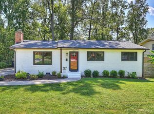 3914 Woodleaf Rd, Charlotte, NC 28205