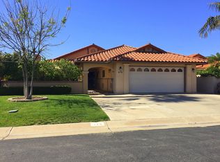 975 Ridge Heights Dr, Fallbrook, CA 92028