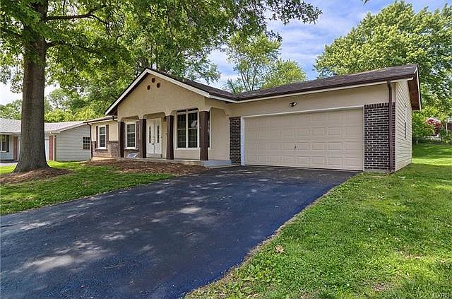 1st image of 12935 Ballantine Ct