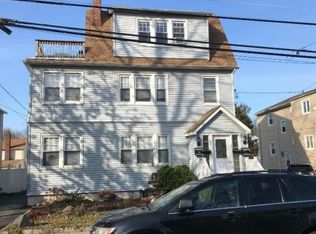 72 Manchester Pl, Newark, NJ 07104