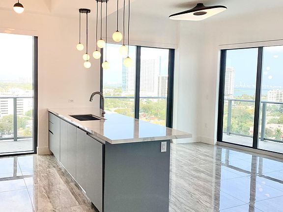 2nd image of 3002 NE 2nd Ave #1523