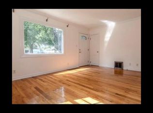 312 Park Dr, Joliet, IL 60436